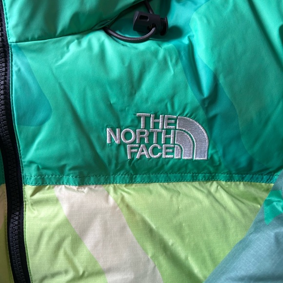 KAWS X THE NORTH FACE RETRO 1996 NUPTSE JACKET - Picture 2 of 5